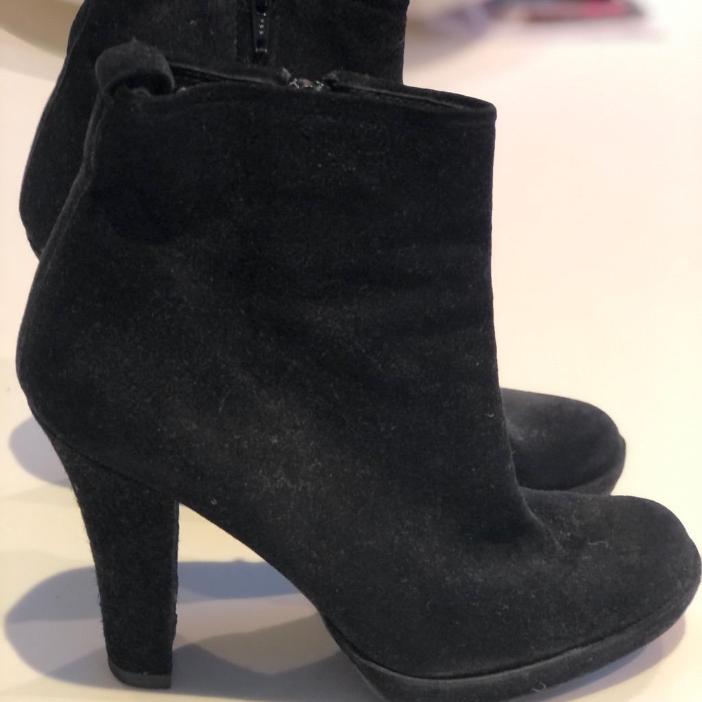 Pedro Garca Black Suede Boots Sz 38